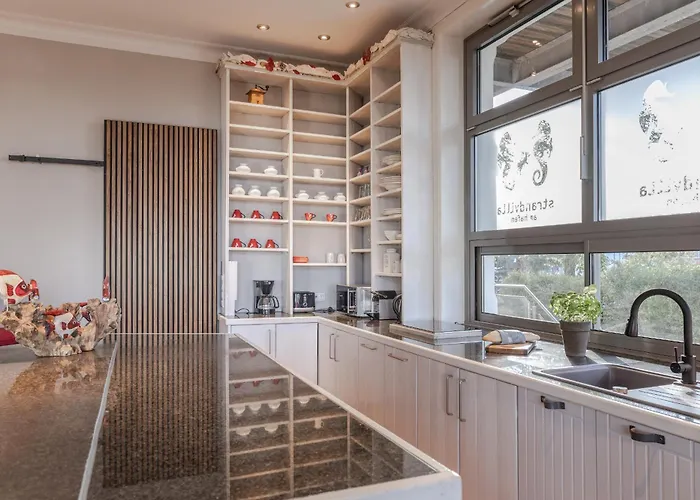 Strandvilla Strandpalais - Historischer Charme In Exklusiver Lage * Timmendorfer Strand